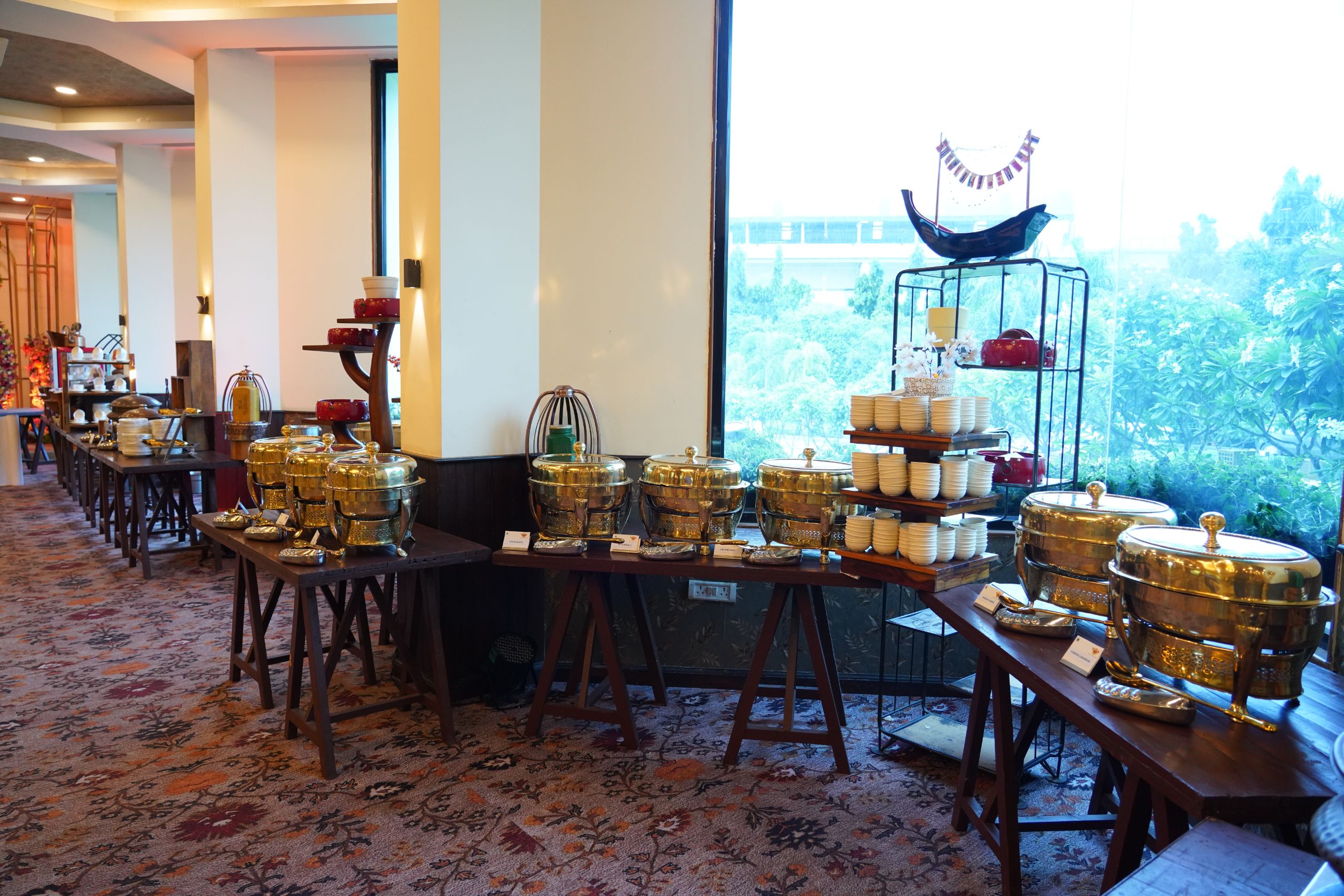 Corporate Party Venues in Arjangarh - Delhi